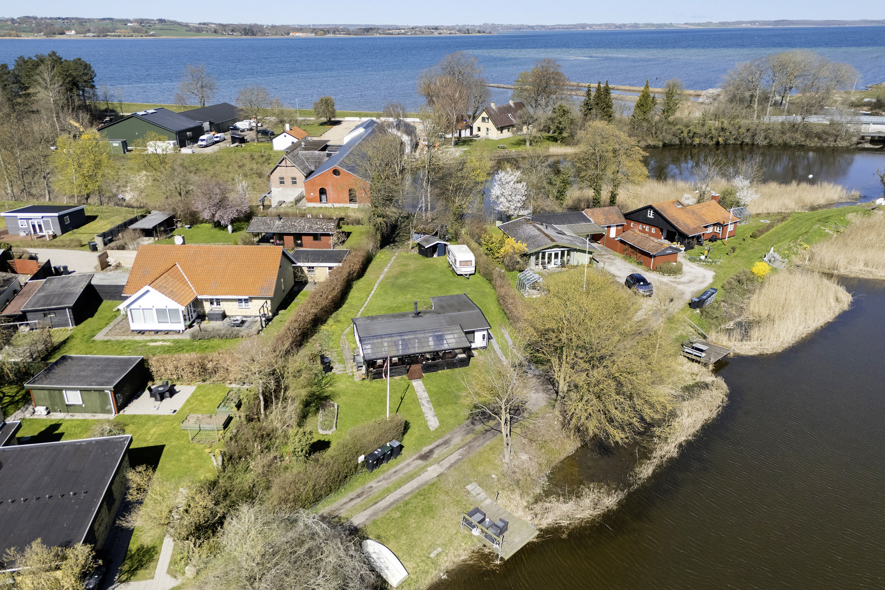 Fritidshus på Kanalvejen 5 4300 Holbæk.